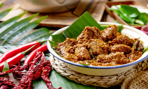 Arti dan Makna Umum Mimpi Tentang Makan Rendang